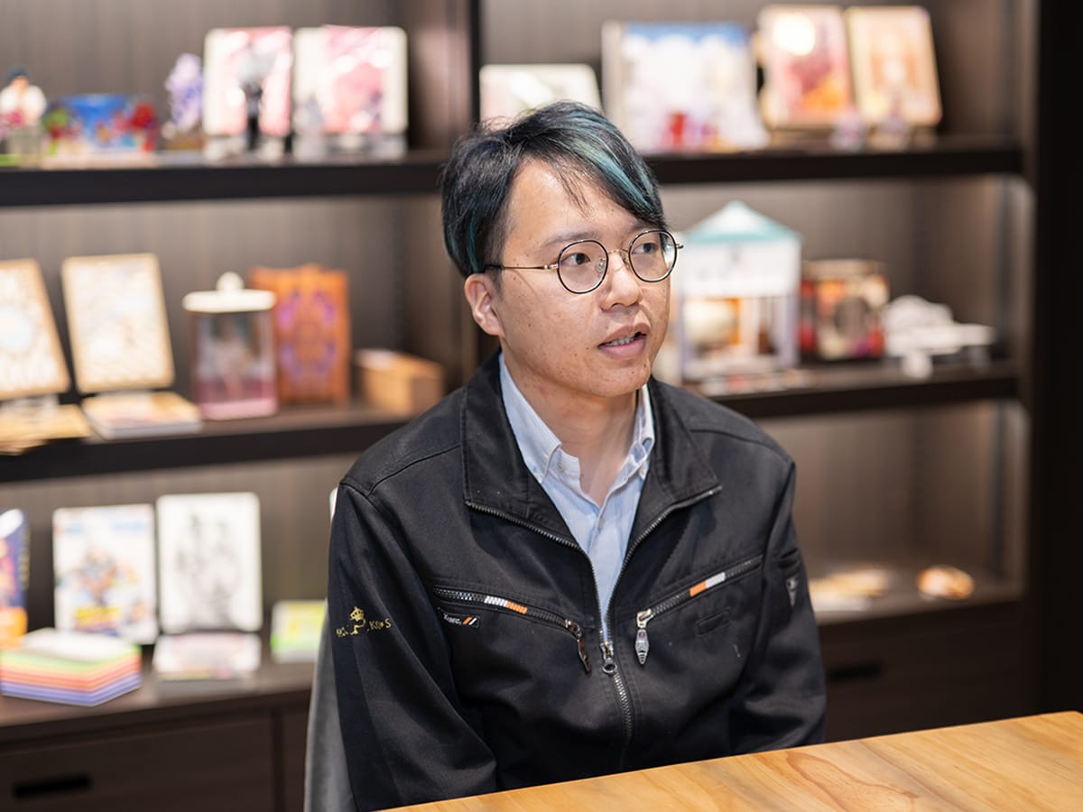 インタビュー グッズ製造・進行管理 土居さん1