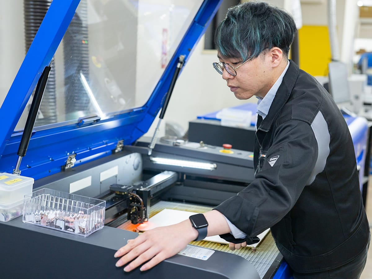 インタビュー グッズ製造・進行管理 土居さん2